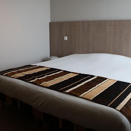 L'Auberge Du Rhone Chavanoz Ngoại thất bức ảnh
